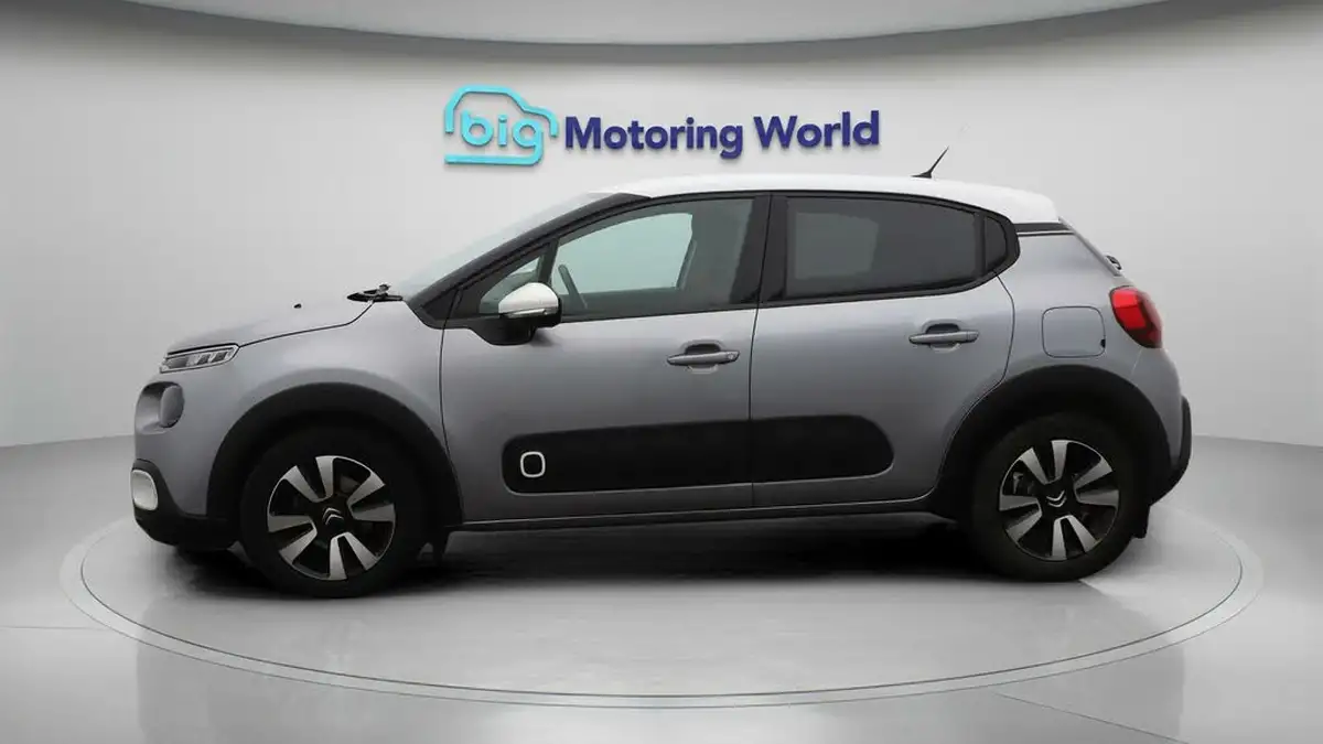 2020-citroen-c3-12-puretech-flair-plus-110ps-eat6-big-4
