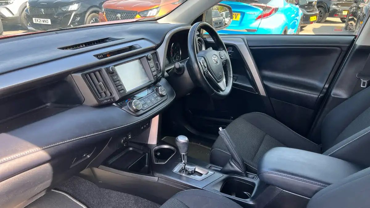 2018-toyota-rav4-25-vvt-i-icon-tech-big-11