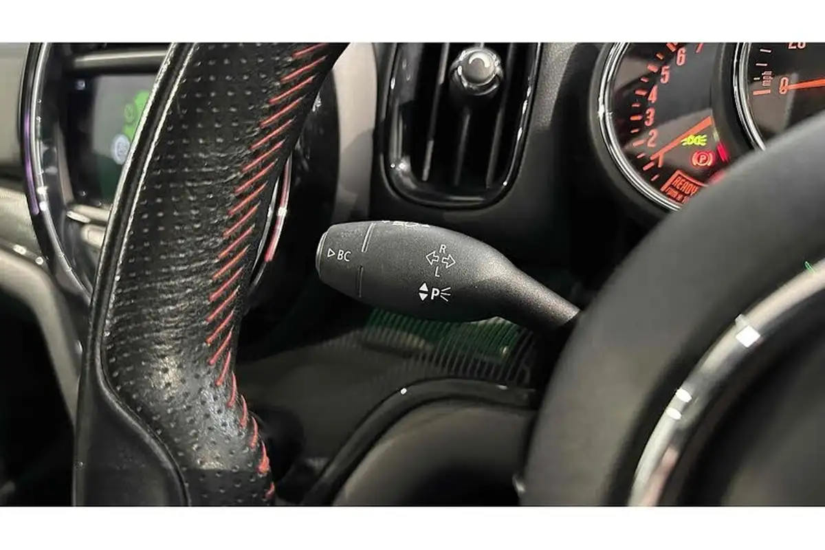 2018-mini-countryman-20-cooper-s-ss-auto-big-33