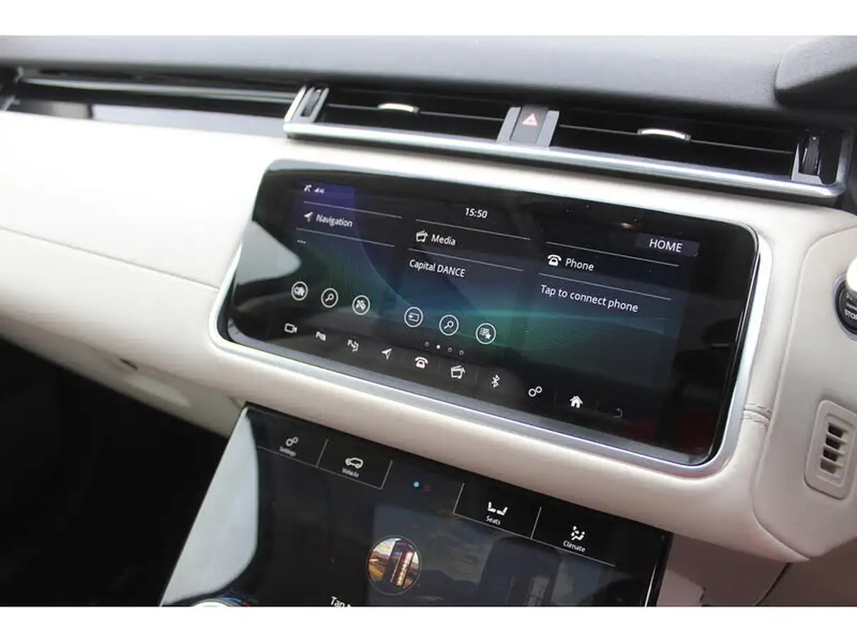 2019-land-rover-range-rover-velar-20-d240-hse-big-10