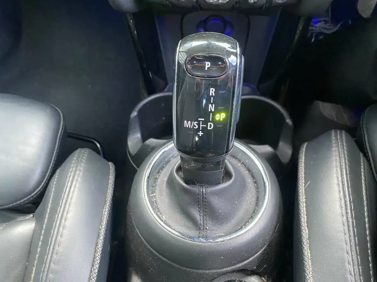 2019-mini-cooper-15-cooper-exclusive-134bhp-hatchback-5d-auto-big-27