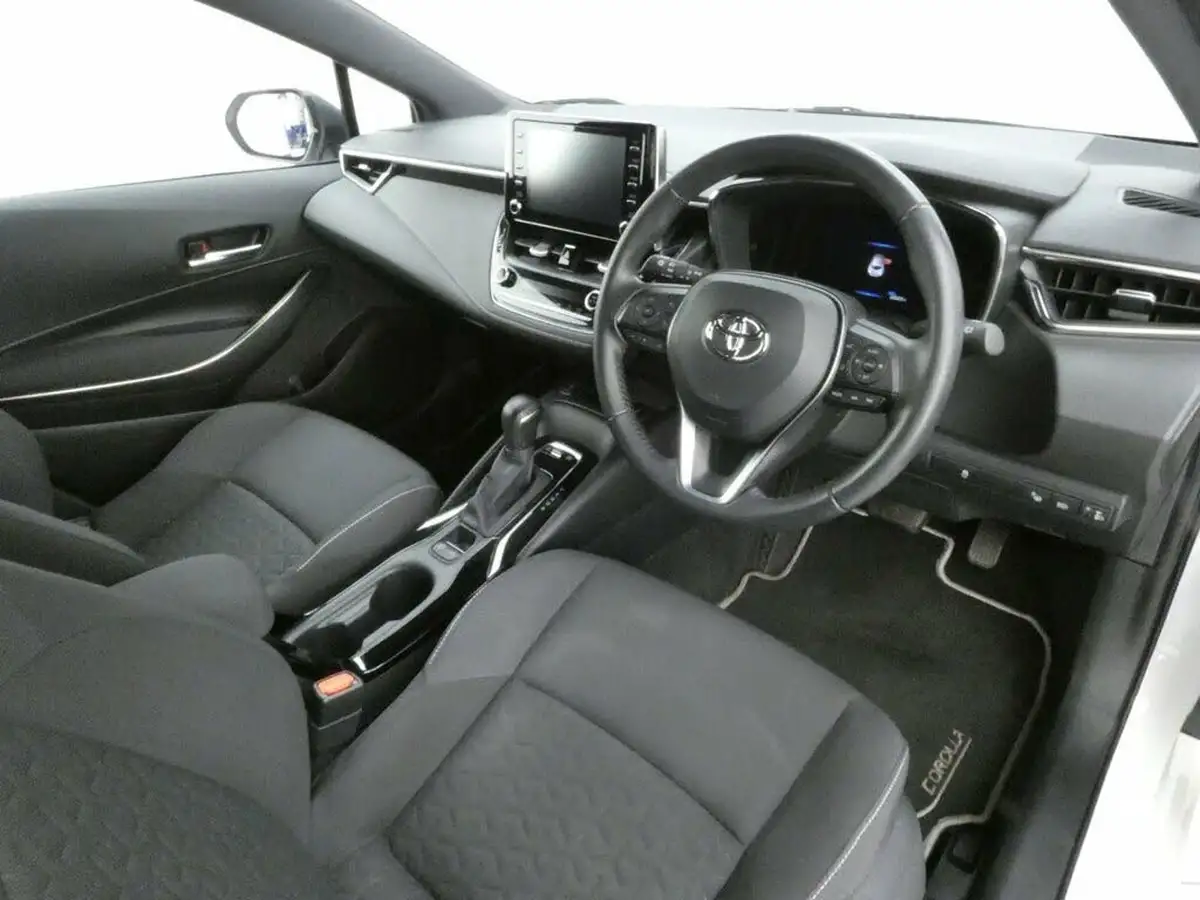 2020-toyota-corolla-18-vvt-i-icon-tech-spare-wheel-hatchback-5d-big-7