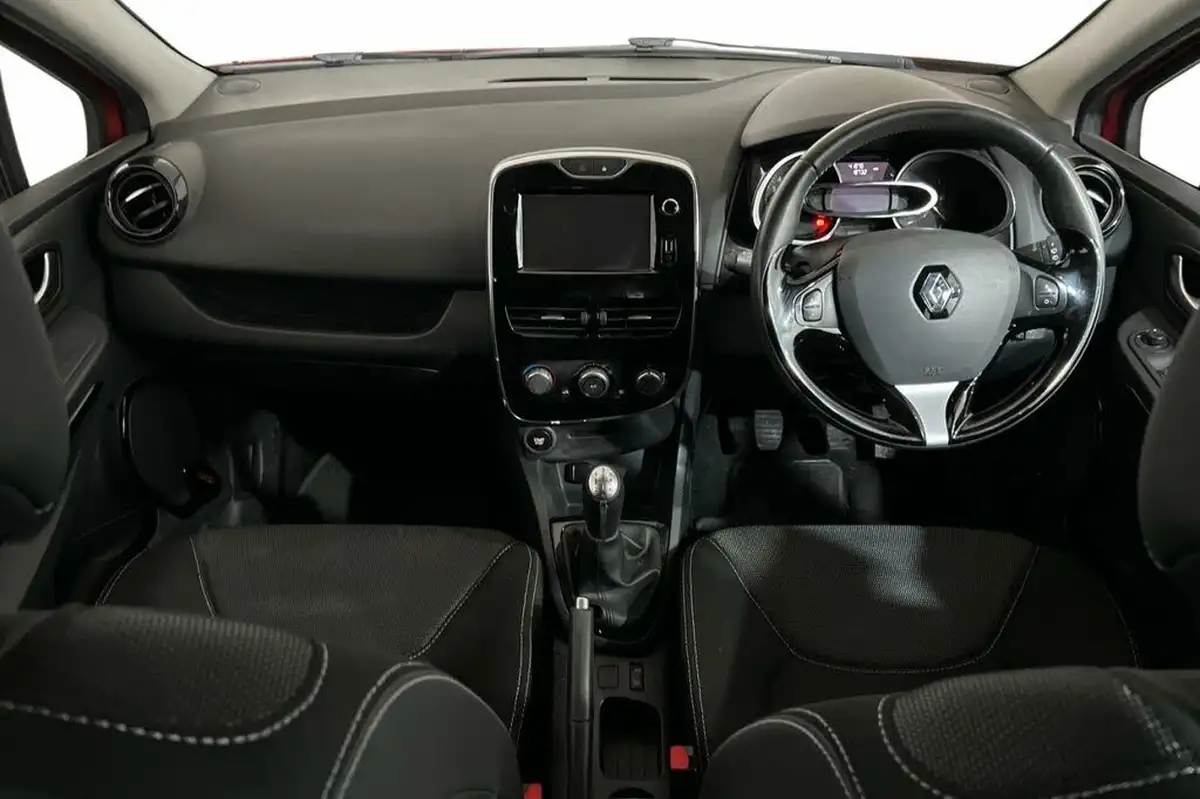 2015-renault-clio-12-dynamique-big-9
