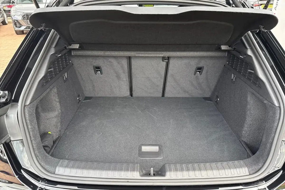 2024-audi-a3-15-35-tfsi-s-line-sportback-5d-tronic-big-6
