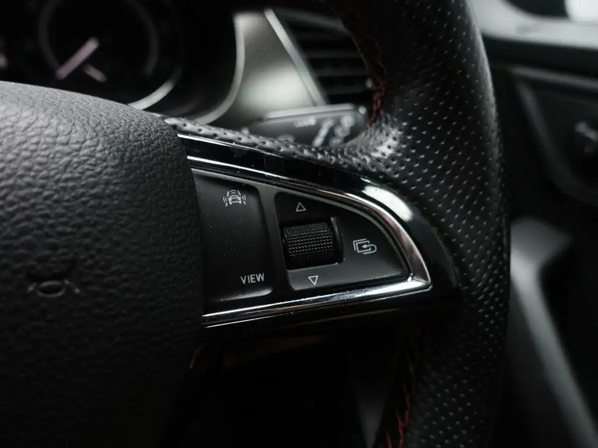 2019-skoda-fabia-10-tsi-monte-carlo-110ps-hatchback-big-19