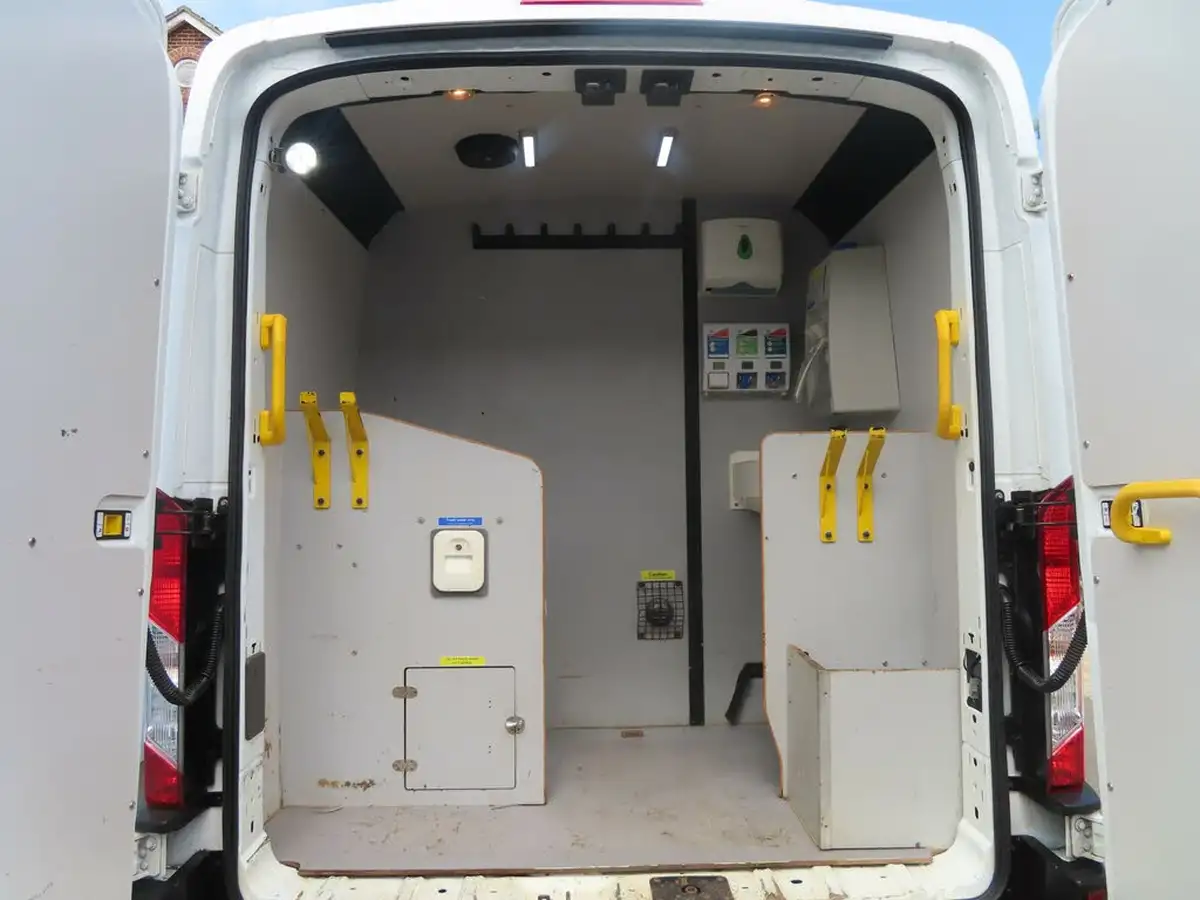 2022-ford-transit-20tdci-350-l3h2-leader-130pseu6dt-panel-van-big-1