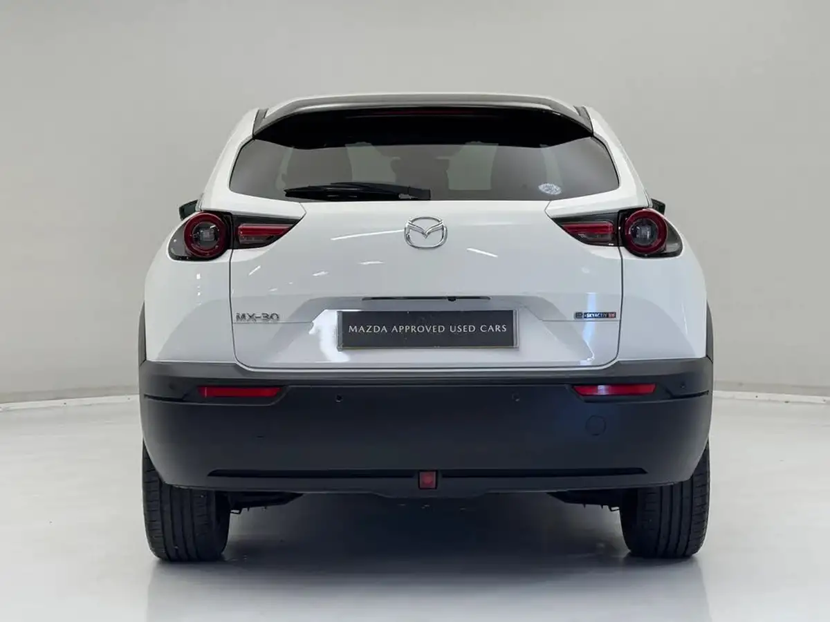 2023-mazda-mx-30-e-exclusive-line-170ps-830cc-big-3