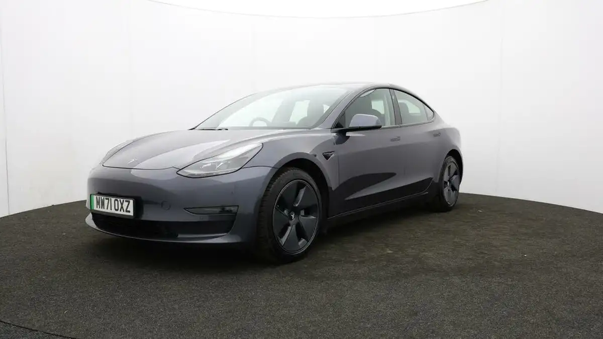 2021-tesla-model-3-e-long-range-awd-big-53
