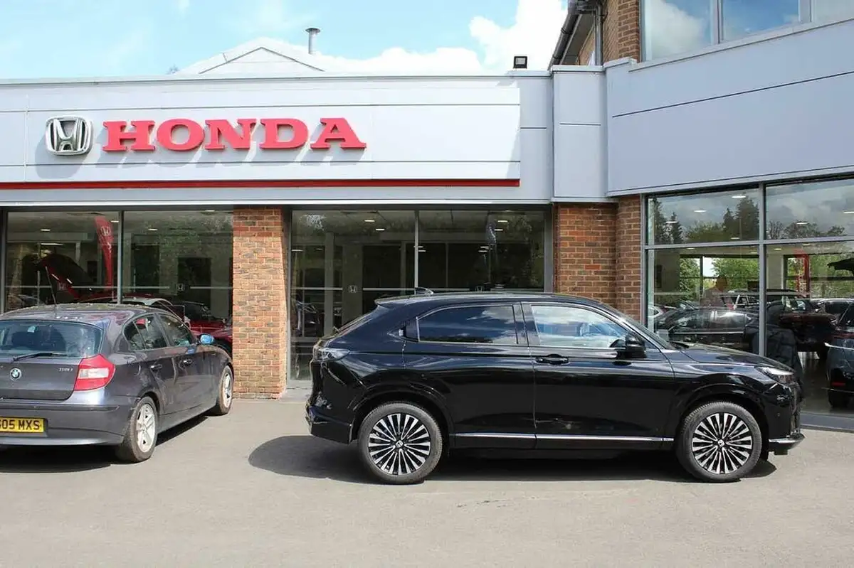 2024-honda-eny1-e-advance-big-11
