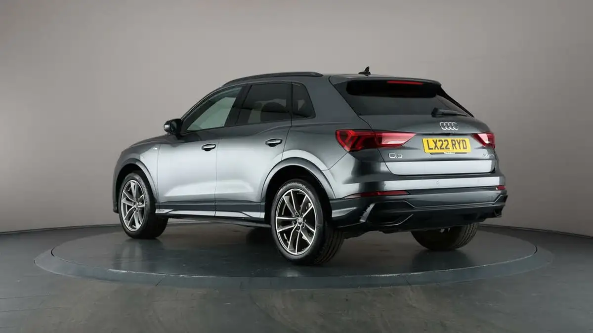 2022-audi-q3-15-35-tfsi-black-edition-codcomfort-sound-pack-station-wagon-big-69