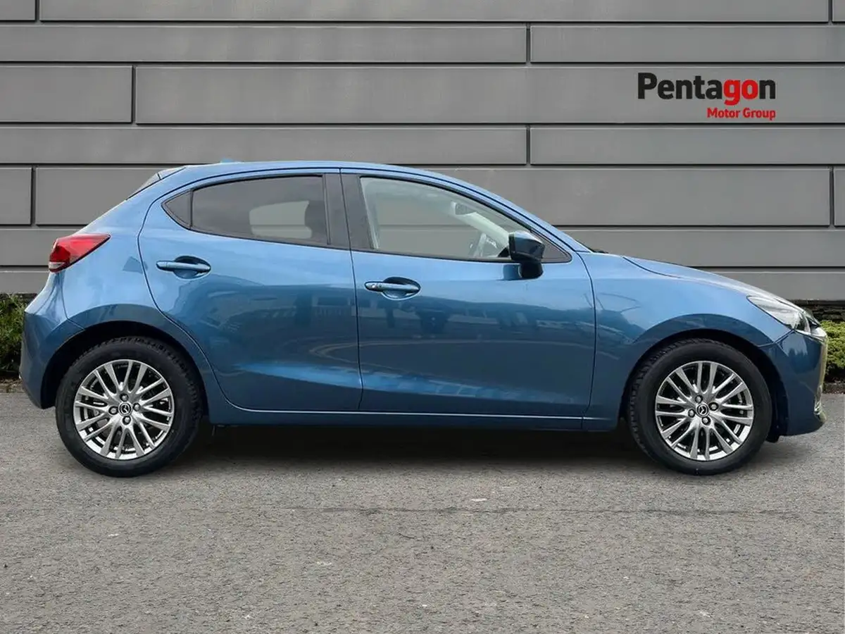 2022-mazda-mazda2-15-skyactiv-g-gt-sport-big-10