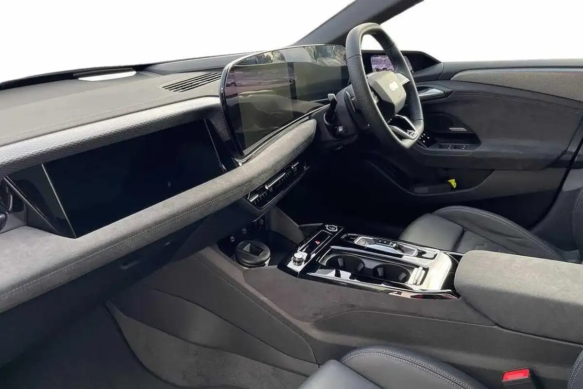 2025-audi-a6-e-tron-e-launch-edition-big-1