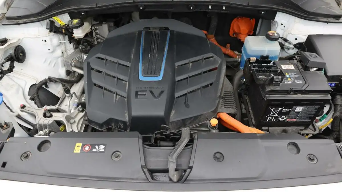 2022-hyundai-kona-e-premium-204ps-64kwh-7kw-obc-big-19