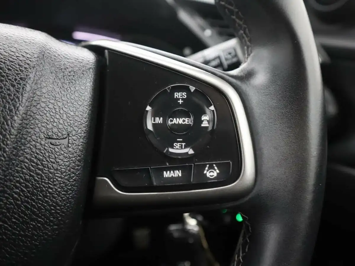 2020-honda-civic-10-vtec-turbo-sr-hatchback-5d-big-21