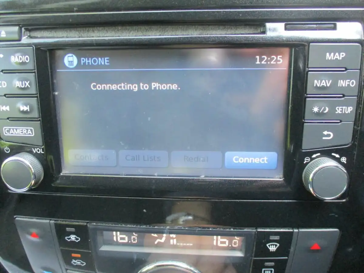 2015-nissan-pulsar-12-dig-t-n-tec-big-21