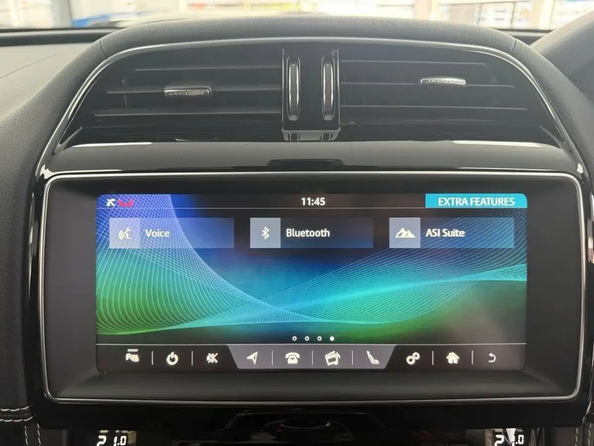 2017-jaguar-f-pace-20-i4d-r-sport-180ps-awd-ss-auto-big-42