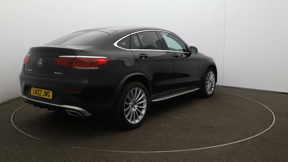 2022-mercedes-benz-glc-class-20d-glc300d-amg-line-premium-244ps-coupe-4d-1950cc-big-47