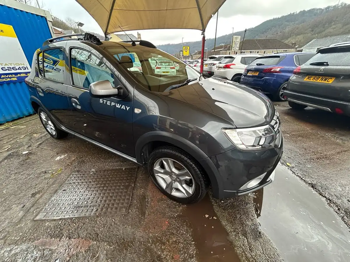 2018-dacia-sandero-stepway-09-tce-comfort-big-0