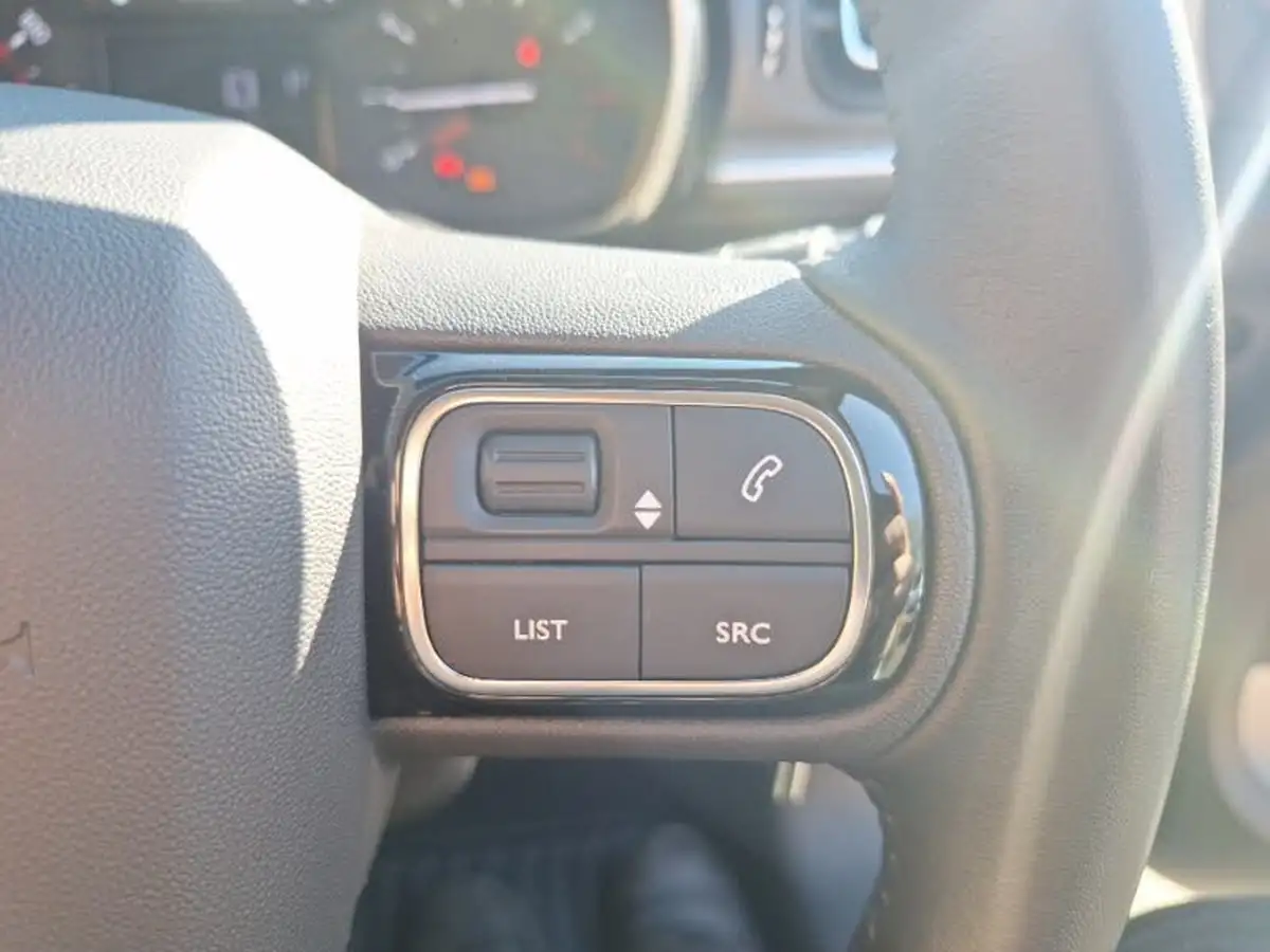 2022-citroen-c3-12-puretech-shine-plus-110ps-ss-eat6-big-12