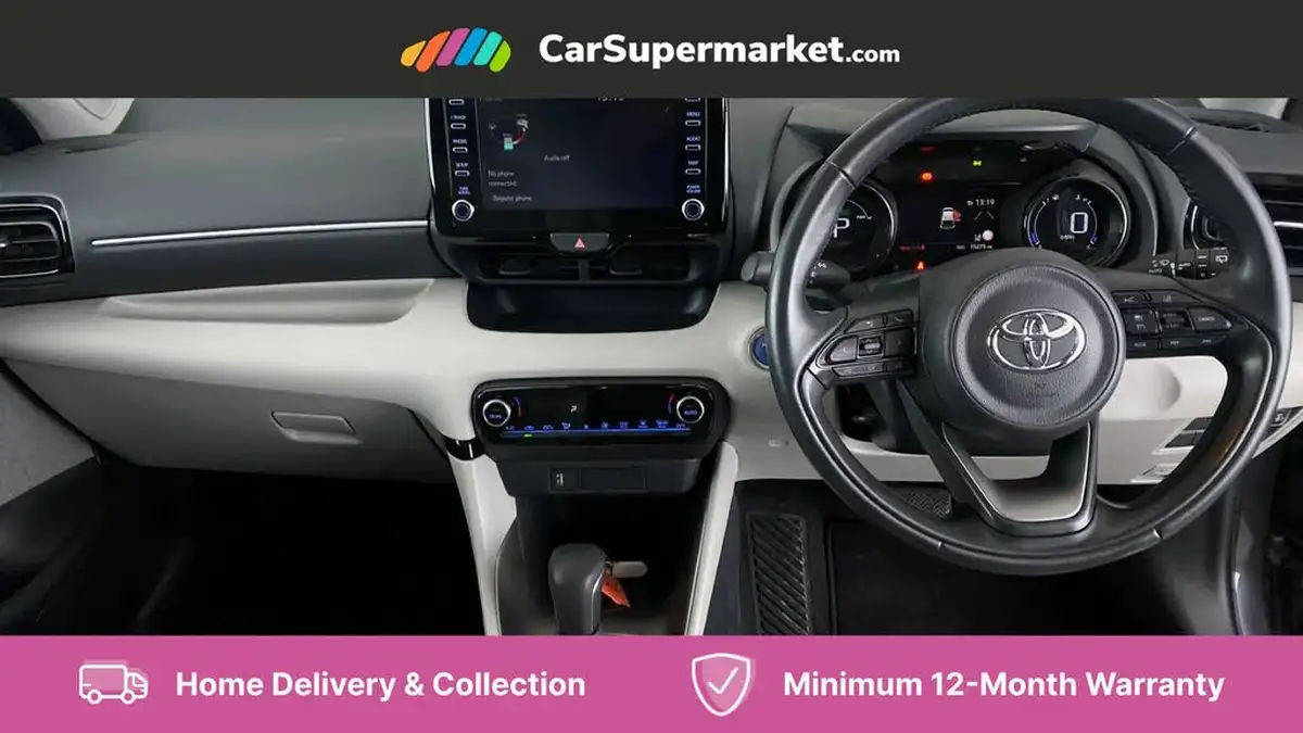 2021-toyota-yaris-15-vvt-i-excel-big-12