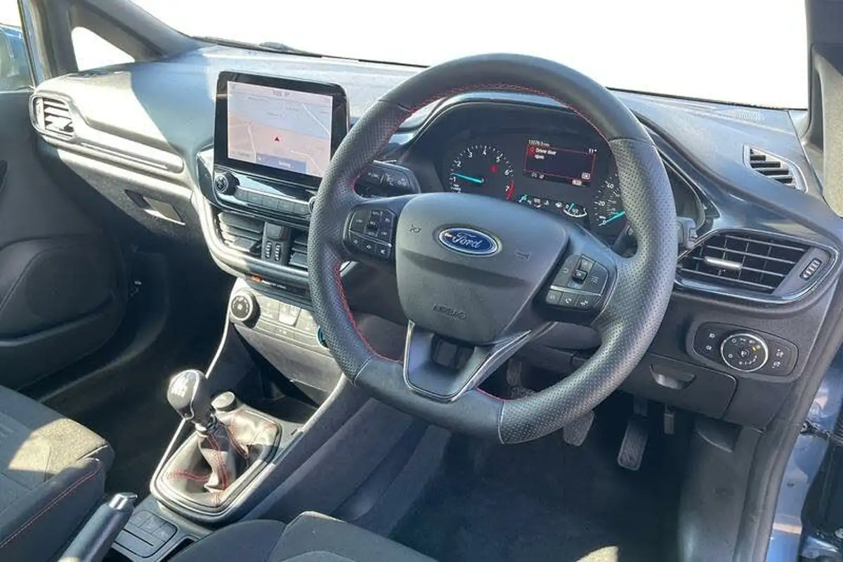 2022-ford-fiesta-10t-st-line-100ps-5d-big-8