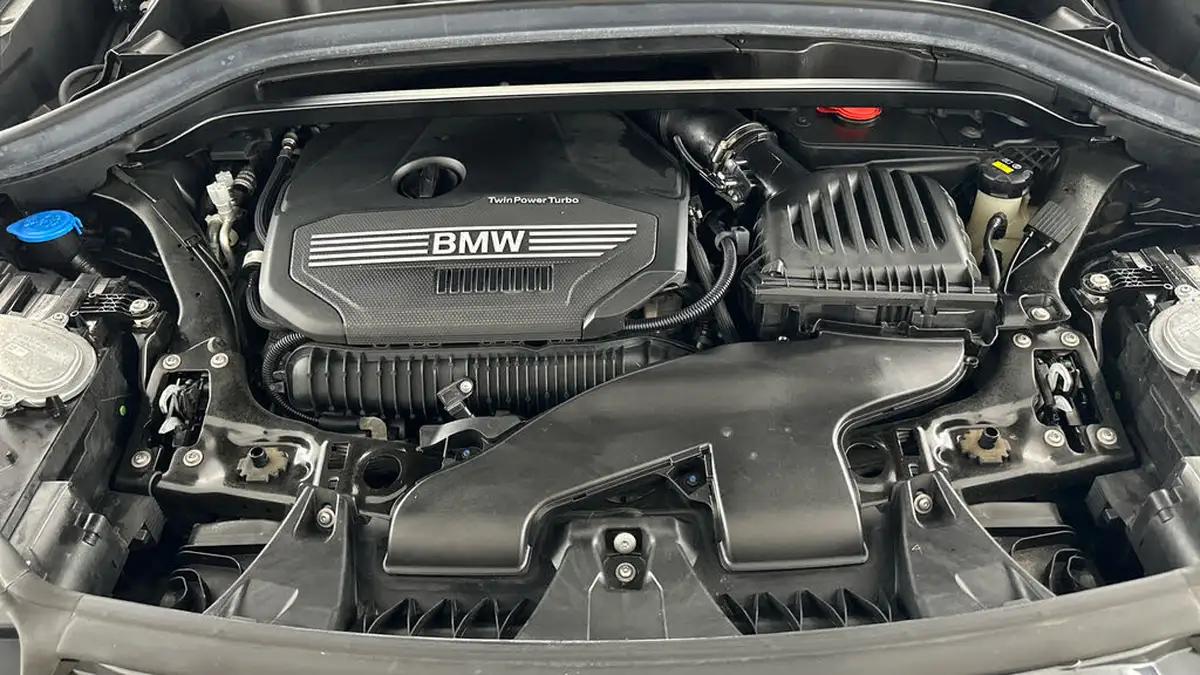 2020-bmw-x1-20-xdrive20i-xline-189bhp-big-15