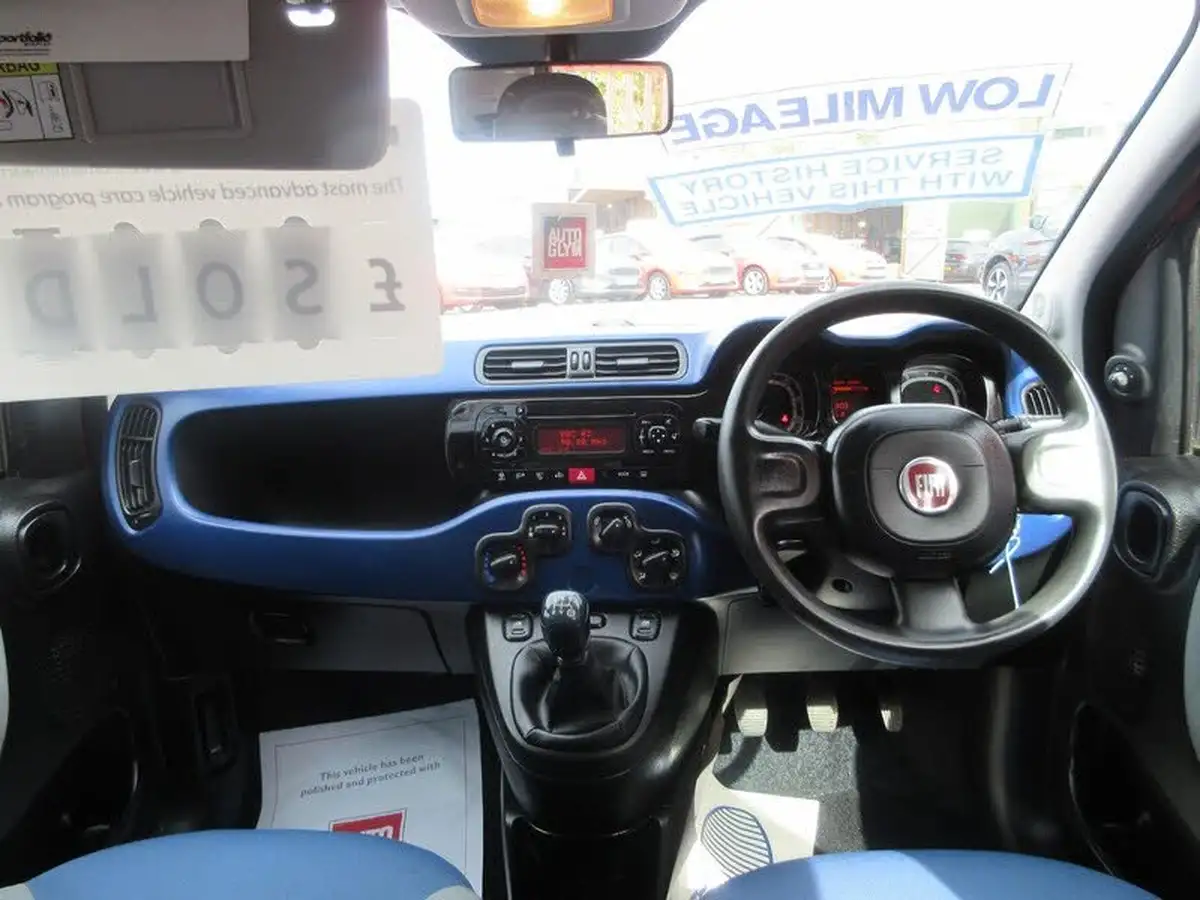 2014-fiat-panda-12-lounge-big-16