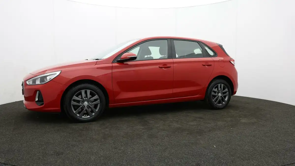 2018-hyundai-i30-16crdi-se-nav-109ps-blue-drive-isg-hatchback-1582cc-dct-big-55