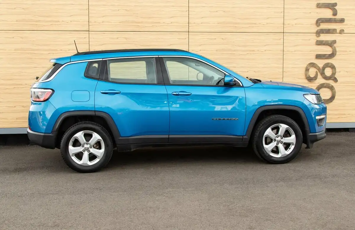 2018-jeep-compass-14-multiair-ii-longitude-big-14