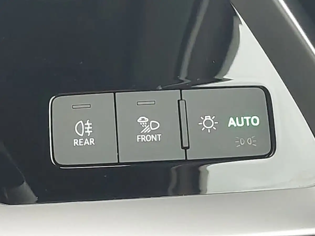 2021-audi-a3-14-40-tfsi-e-s-line-big-17