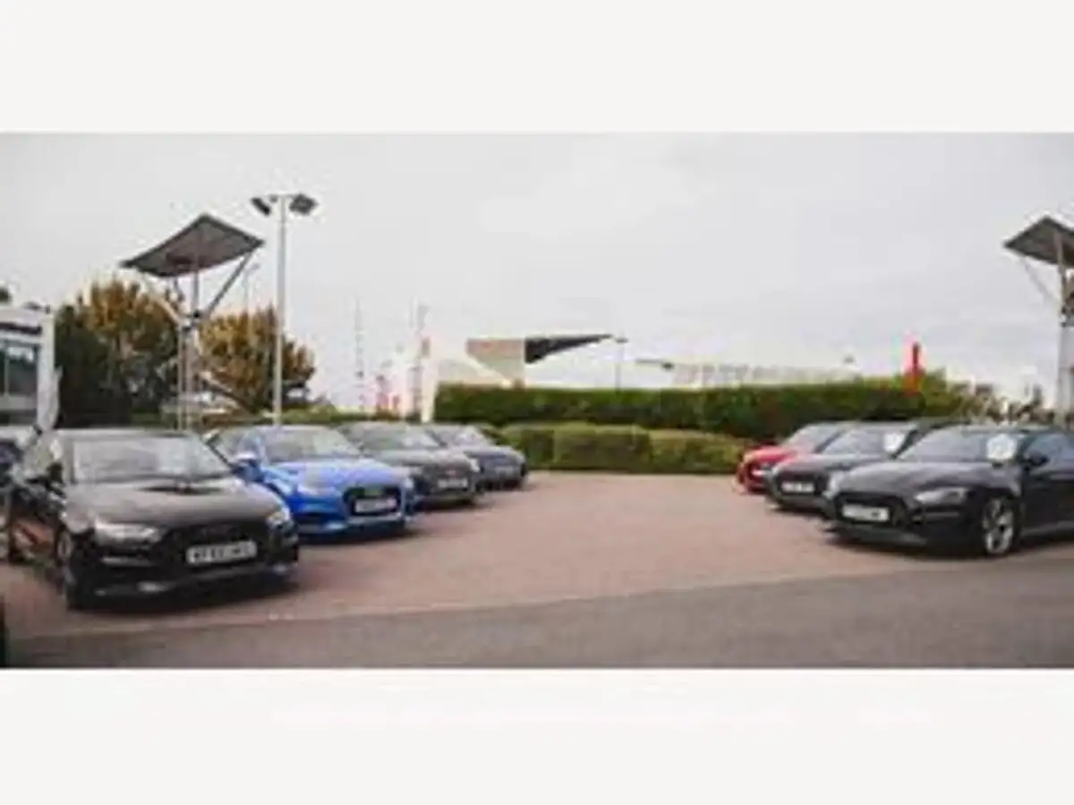 2024-audi-a3-15-35-tfsi-black-edition-sportback-5d-big-15