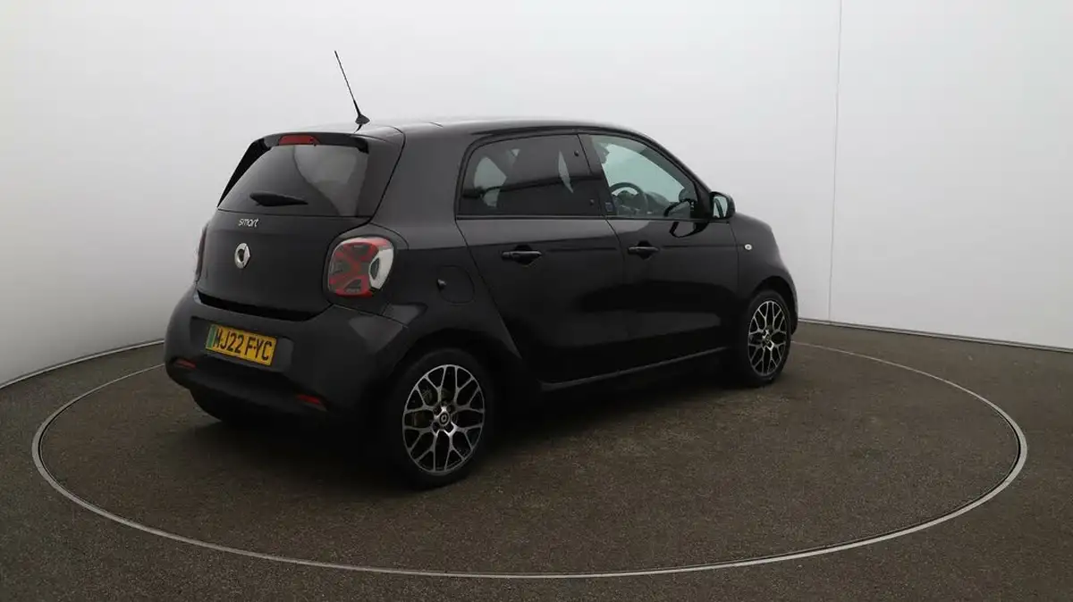 2022-smart-forfour-eq-exclusive-big-44