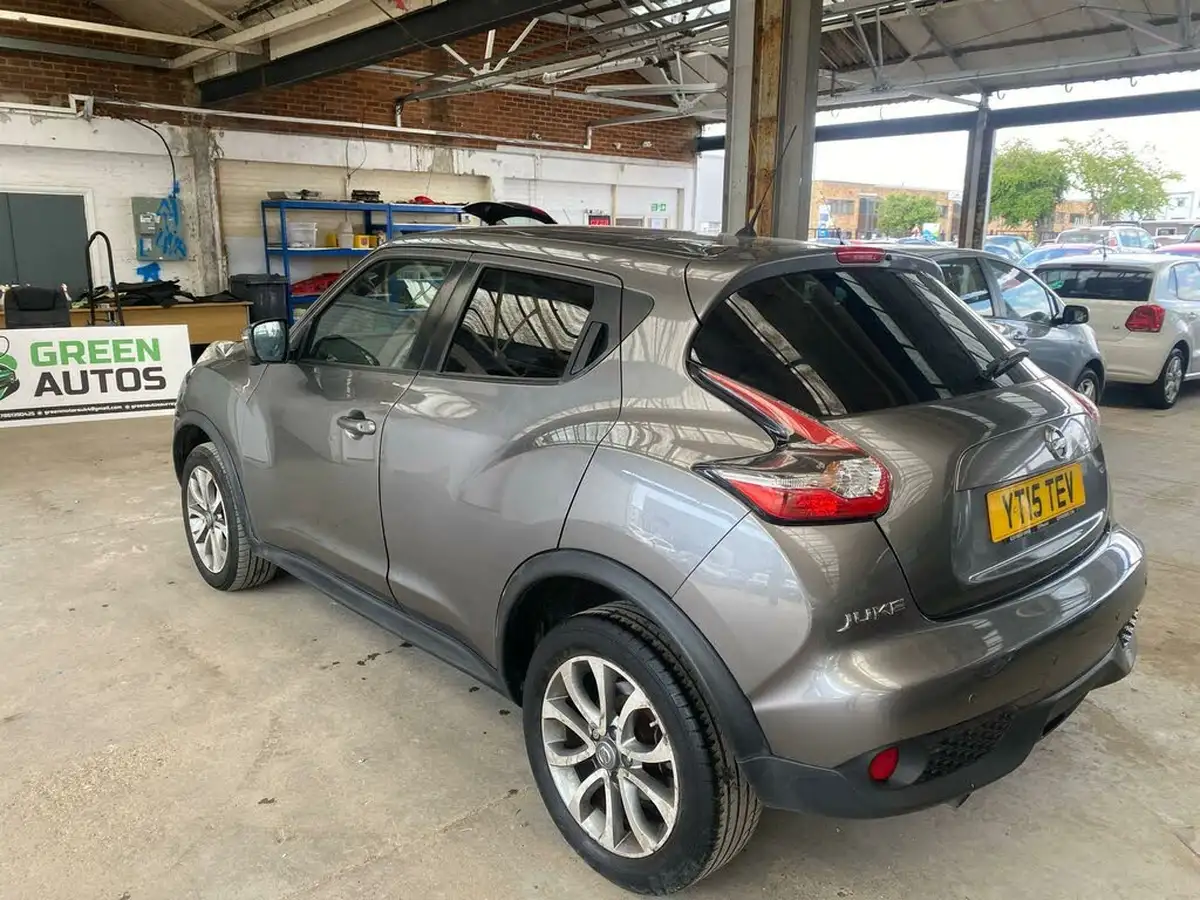 2015-nissan-juke-16-tekna-117ps-1598cc-xtronic-cvt-big-6