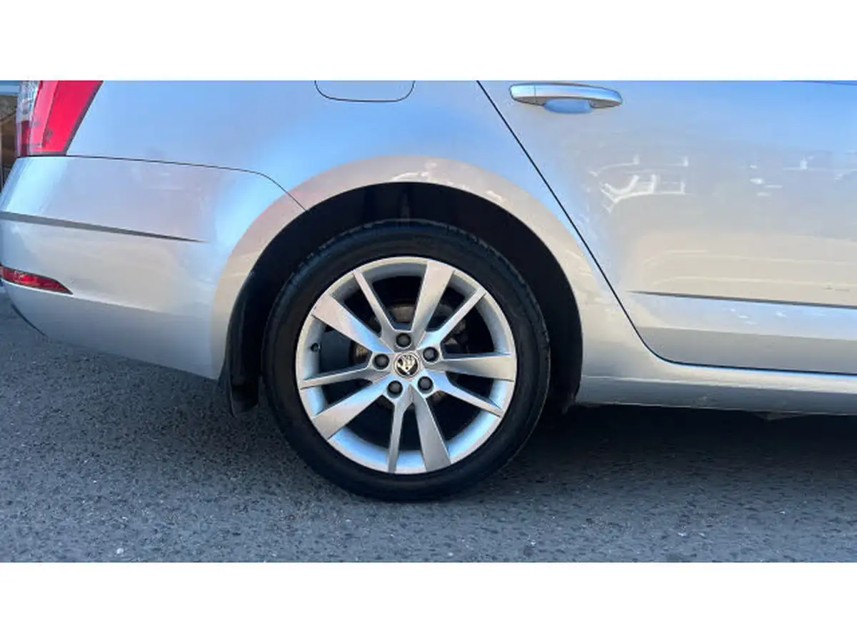 2019-skoda-octavia-15-tsi-se-l-estate-dsg-big-6
