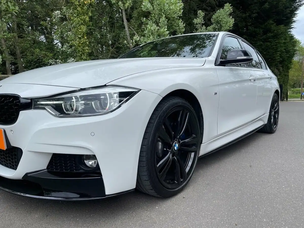 2017-bmw-3-series-20-330i-m-sport-saloon-4d-auto-big-16
