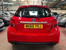 2015-toyota-yaris-15-vvt-i-icon-hybrid-small-4