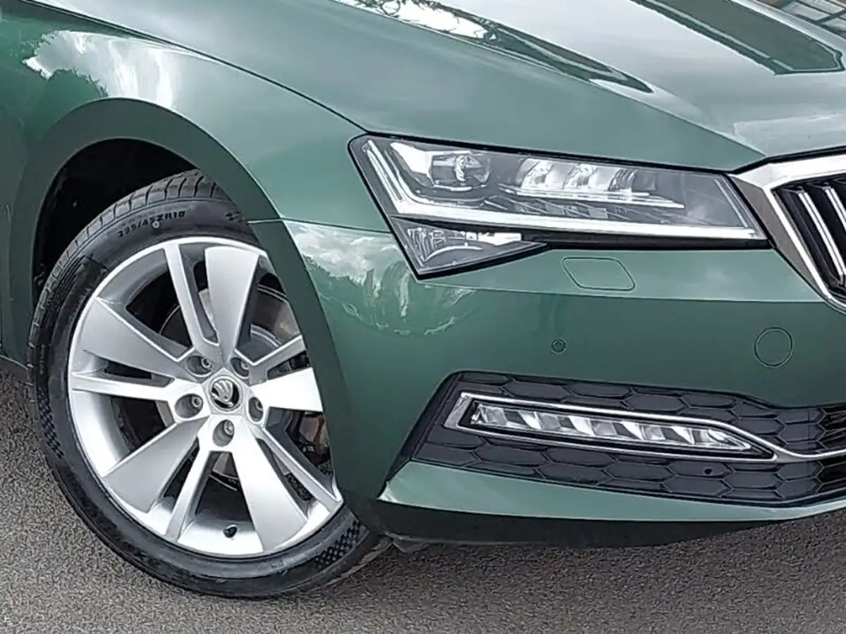 2020-skoda-superb-15-tsi-se-l-hatchback-dsg-big-8