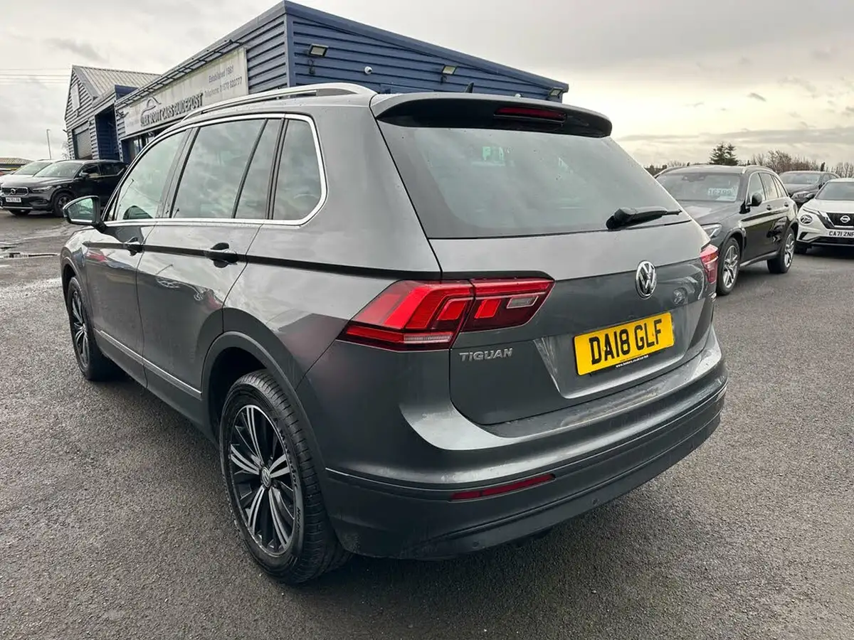 2018-volkswagen-tiguan-14-tsi-se-navigation-150ps-4motion-ss-dsg-big-5
