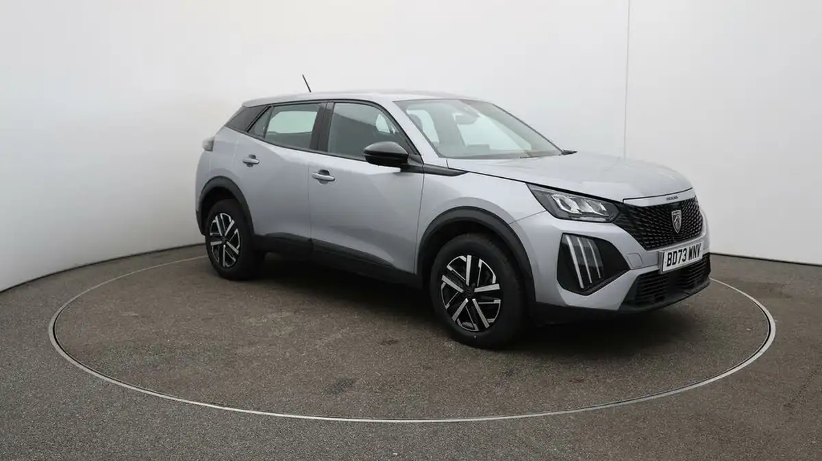 2023-peugeot-2008-suv-12-puretech-active-big-35