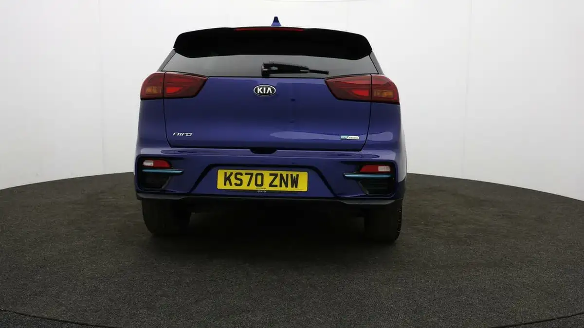 2021-kia-e-niro-ev-3-big-57