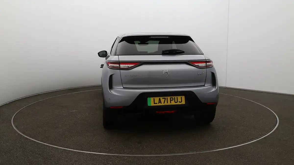 2022-ds-ds-3-crossback-e-tense-bastille-big-54