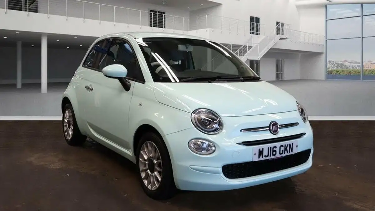 2016-fiat-500-12-pop-star-big-9