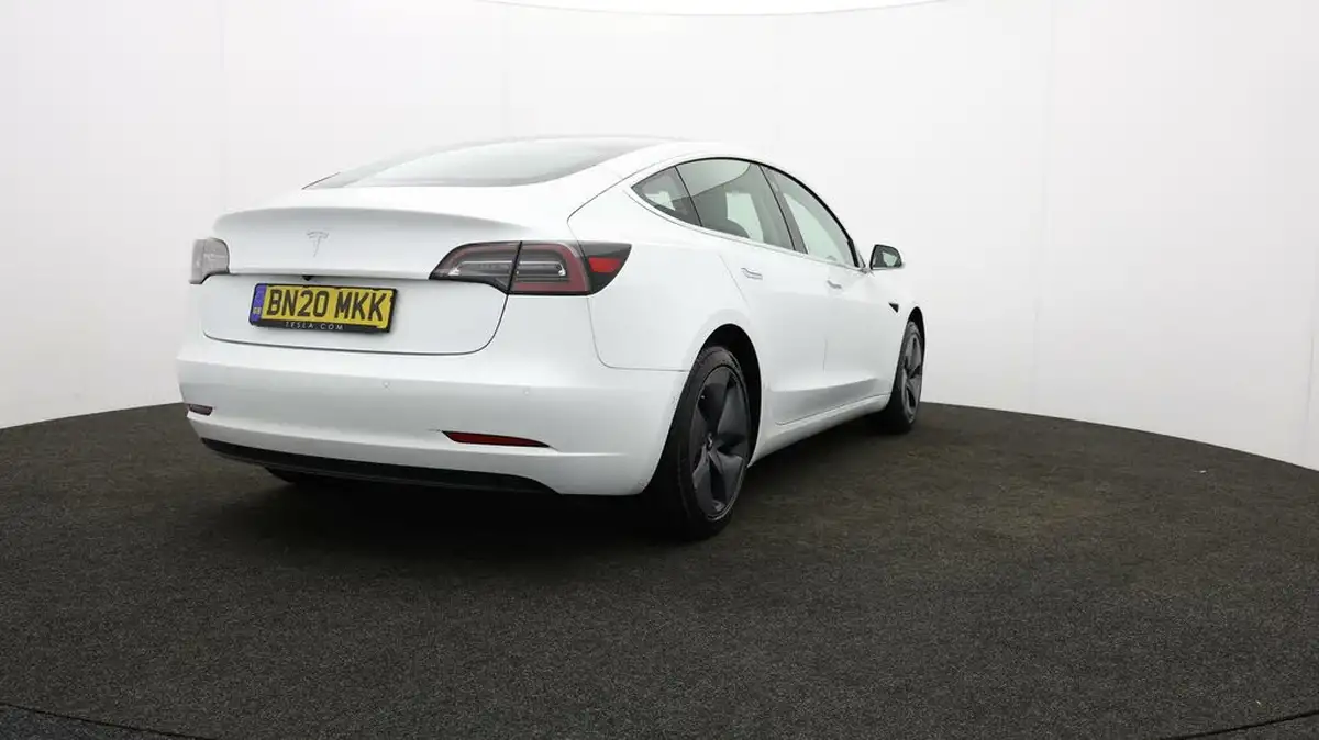 2020-tesla-model-3-e-standard-plus-big-76