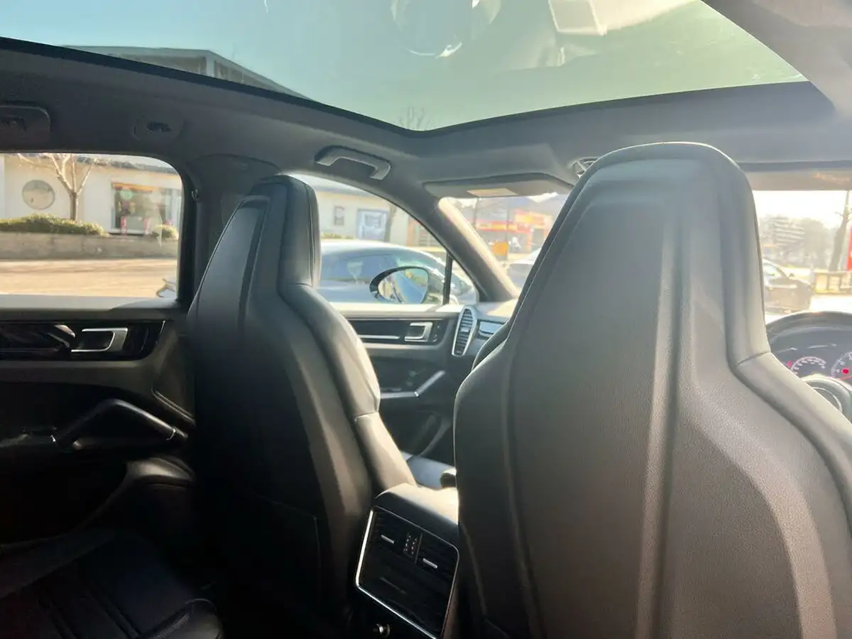 2020-porsche-cayenne-29-v6-s-coupe-big-62