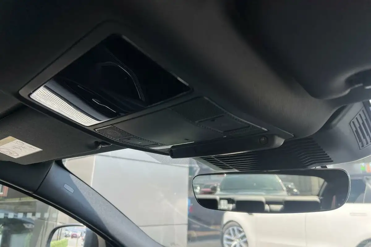 2024-jaguar-xe-20-p250-r-dynamic-hse-black-big-46