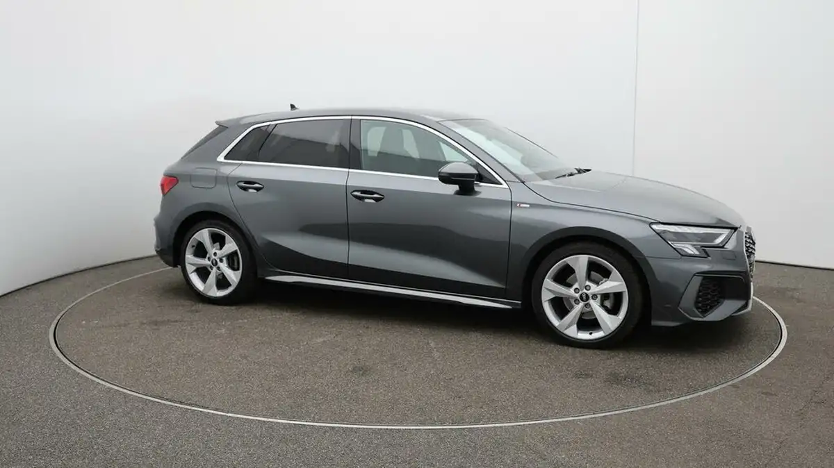 2022-audi-a3-15-35-tfsi-s-line-sportback-5d-tronic-big-44