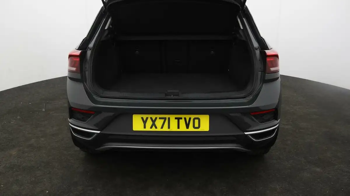 2021-volkswagen-t-roc-20-tsi-sel-big-16