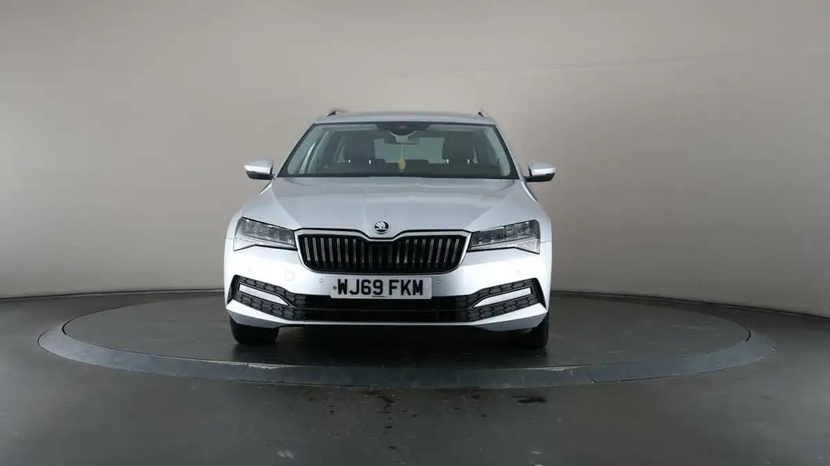 2019-skoda-superb-15-tsi-se-technology-estate-big-2