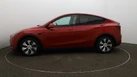 2022-tesla-model-y-e-long-range-small-4