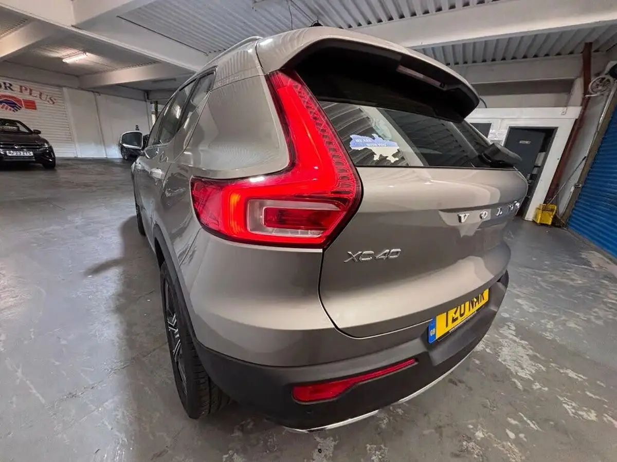2020-volvo-xc40-20td-d3-inscription-pro-geartronic-big-7